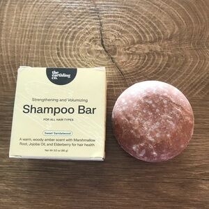 New in box The Earthling Co. Sweet Sandalwood Shampoo Bar - Pink/Salmon